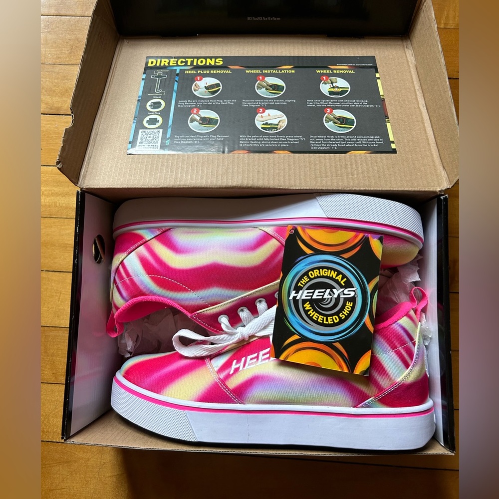Heelys Pro 20 Prints Womens White Pink Roller Skate Sneakers Shoes Size 9